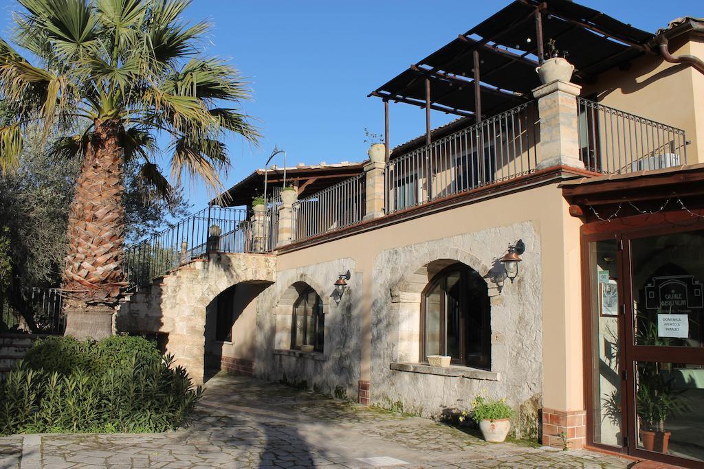 B&B Casale Siciliano Di Miryam Tiralongo Avola Eksteriør billede