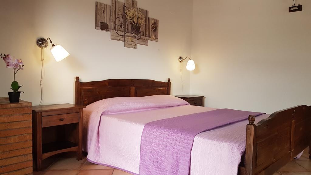 B&B Casale Siciliano Di Miryam Tiralongo Avola Eksteriør billede