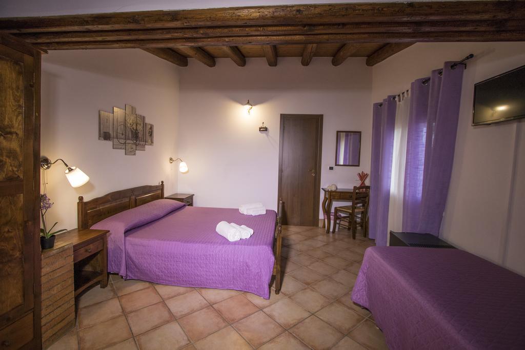 B&B Casale Siciliano Di Miryam Tiralongo Avola Eksteriør billede